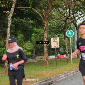 Runner Photo 5684937