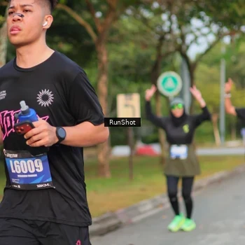 Runner Photo 5684953