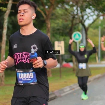 Runner Photo 5684955