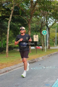 Runner Photo 5684961