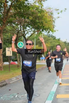 Runner Photo 5685005