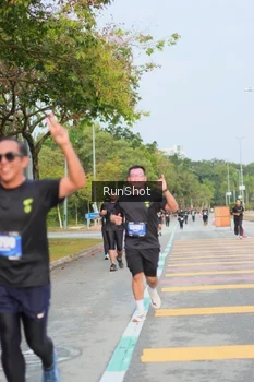 Runner Photo 5685012