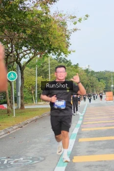 Runner Photo 5685019