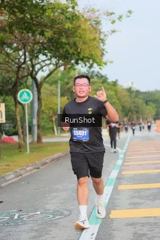 Runner Photo 5685028