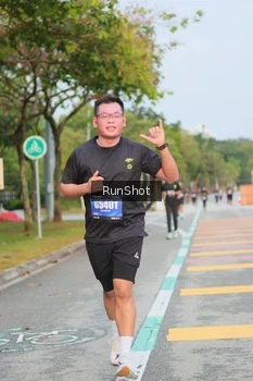 Runner Photo 5685038