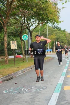 Runner Photo 5685070