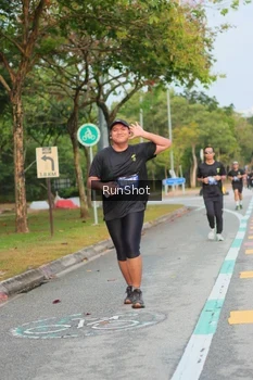 Runner Photo 5685083