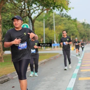 Runner Photo 5685095