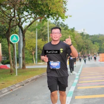 Runner Photo 5685097