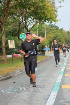 Runner Photo 5685113