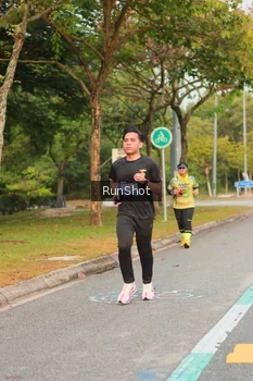 Runner Photo 5685121