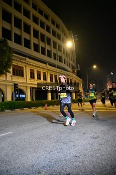 Runner Photo 5685123