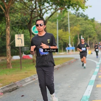 Runner Photo 5685161