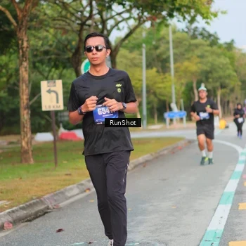 Runner Photo 5685171