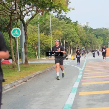 Runner Photo 5685187