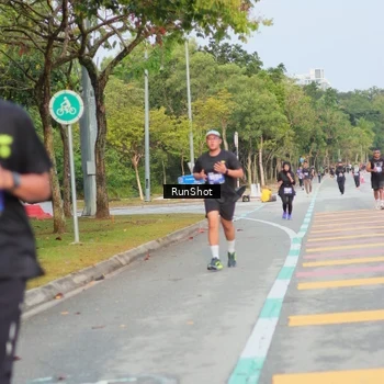 Runner Photo 5685188