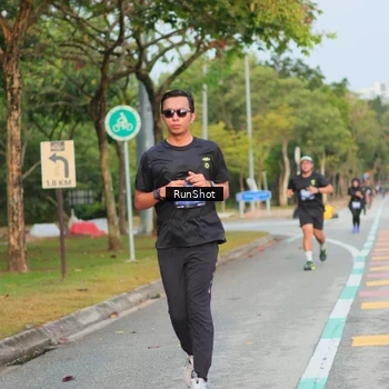 Runner Photo 5685189