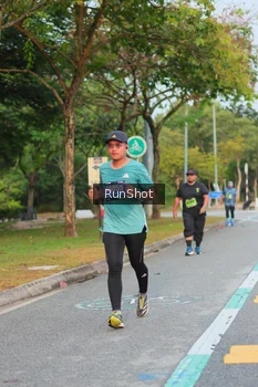 Runner Photo 5685227