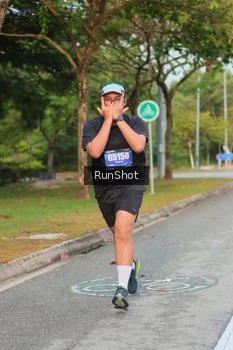 Runner Photo 5685249