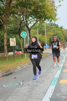 Runner Photo 5685255