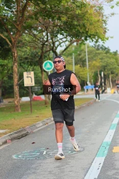 Runner Photo 5685289
