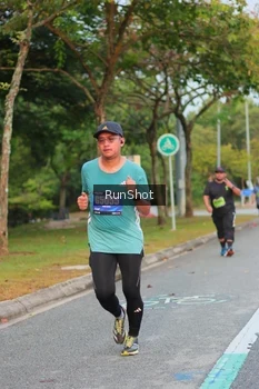 Runner Photo 5685332