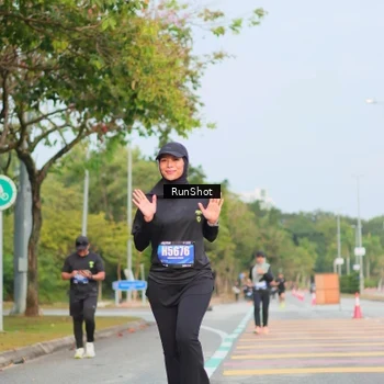 Runner Photo 5685345