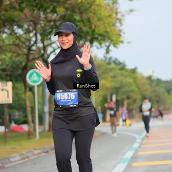 Runner Photo 5685346