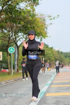 Runner Photo 5685360