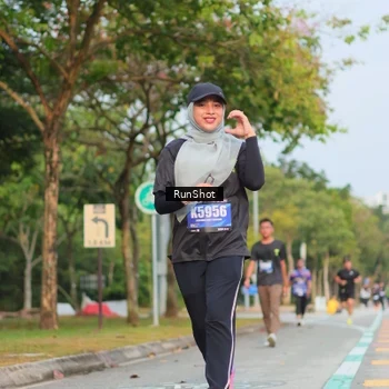 Runner Photo 5685375