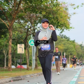 Runner Photo 5685376