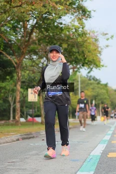 Runner Photo 5685391