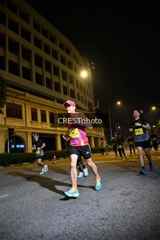 Runner Photo 5685395