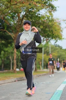 Runner Photo 5685403