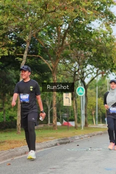Runner Photo 5685407