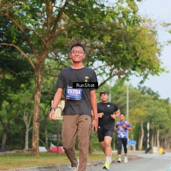 Runner Photo 5685443