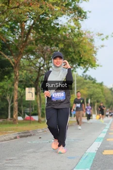 Runner Photo 5685451