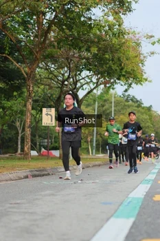Runner Photo 5685485
