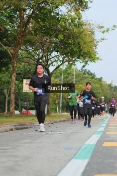 Runner Photo 5685492