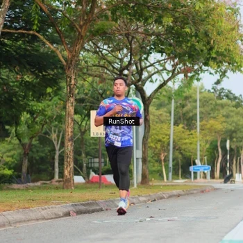 Runner Photo 5685496