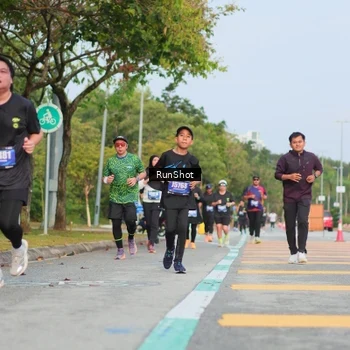 Runner Photo 5685503