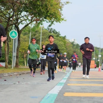 Runner Photo 5685519