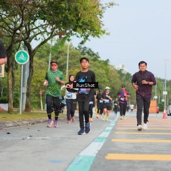 Runner Photo 5685520