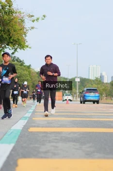 Runner Photo 5685532