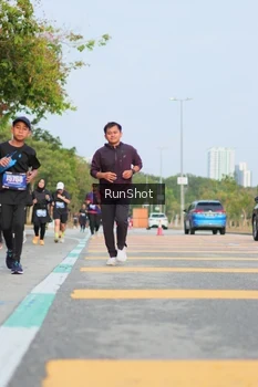 Runner Photo 5685538