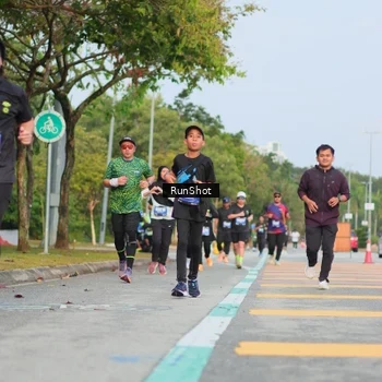 Runner Photo 5685542