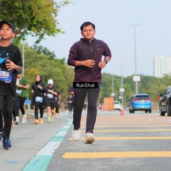 Runner Photo 5685555