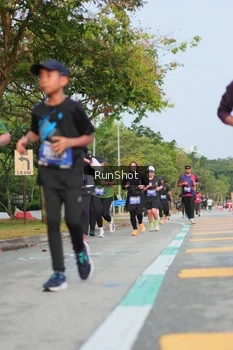 Runner Photo 5685580