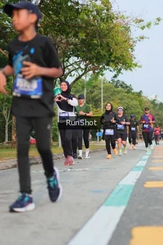 Runner Photo 5685595