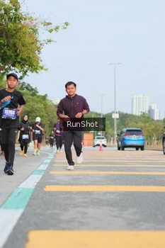 Runner Photo 5685607